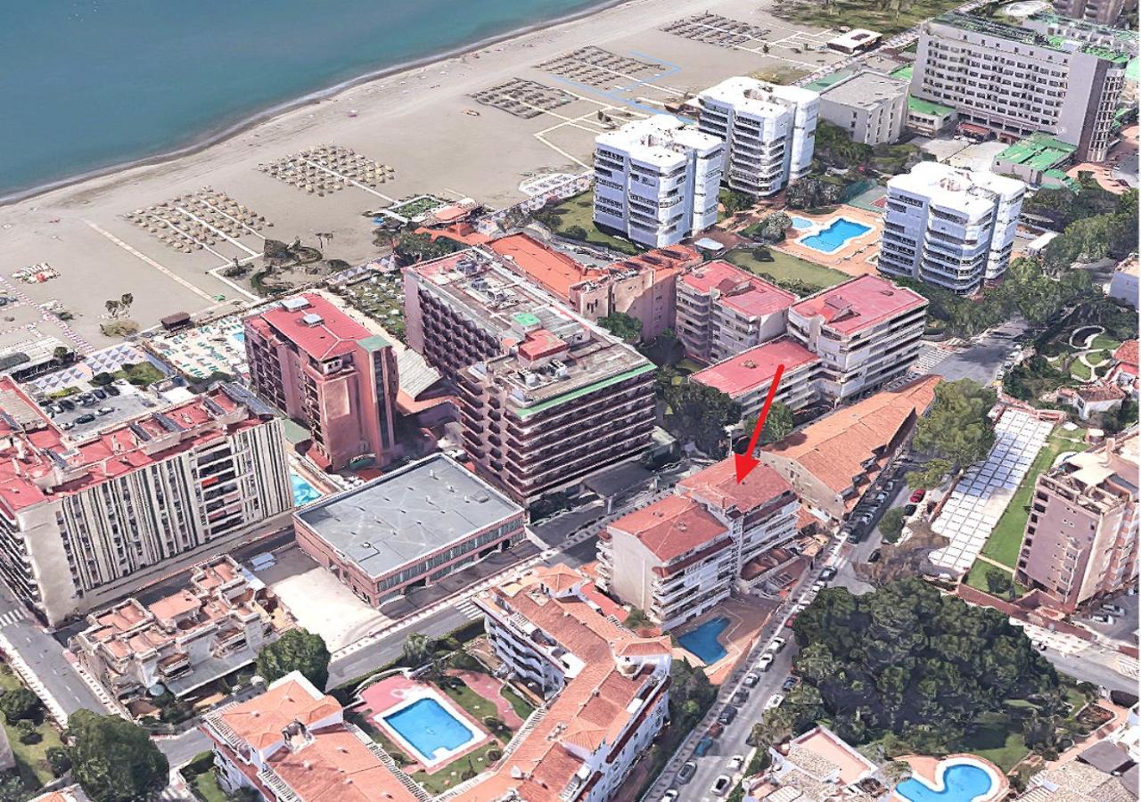 San Antonio - Beach, Pool And Terrace Τορρεμολίνος Εξωτερικό φωτογραφία
